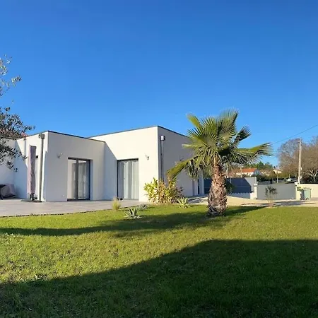 New Architect With Large Terrace And Patio 800 M From The Sea