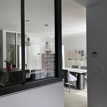 New Architect With Large Terrace And Patio 800 M From The Sea 酒店